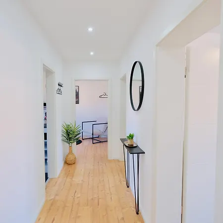 Apartamento Pietsch - 6 Personen-3 Schlafzimmer- Boxspringbetten- Smart Tv- Balkon- Zentral