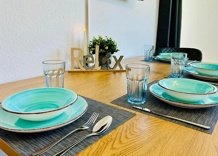 Pietsch - 6 Personen-3 Schlafzimmer- Boxspringbetten- Smart Tv- Balkon- Zentral *