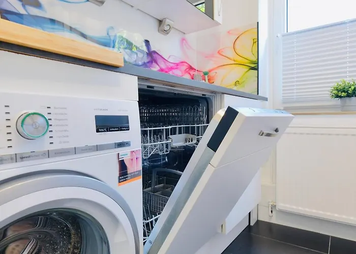 Pietsch - 6 Personen-3 Schlafzimmer- Boxspringbetten- Smart Tv- Balkon- Zentral Apartman Celle